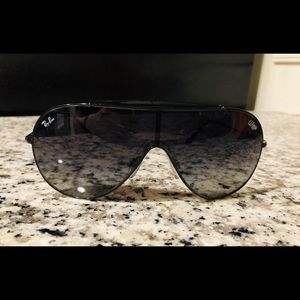 Ray Ban Wings